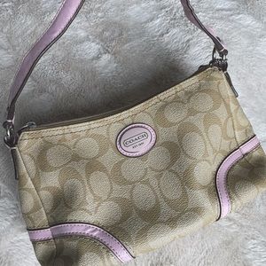 COACH Shoulder Bag